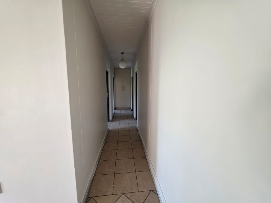 3 Bedroom Property for Sale in Noordhoek Free State